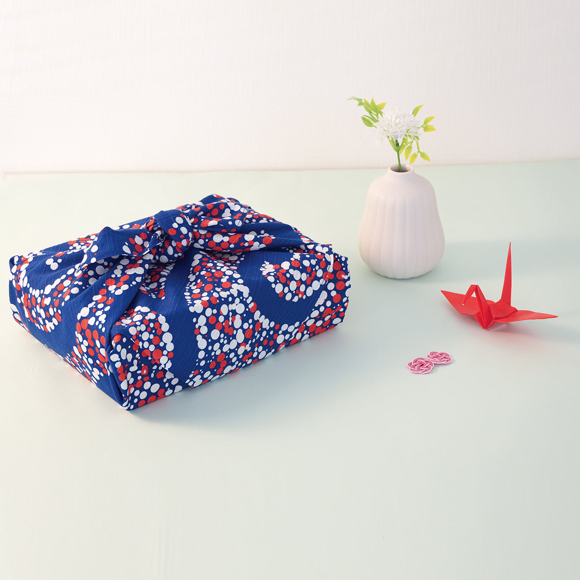 Furoshiki | Arabesque Bleu | 100% coton, 70 cm, fabriqué au Japon | Mashu KYOTO