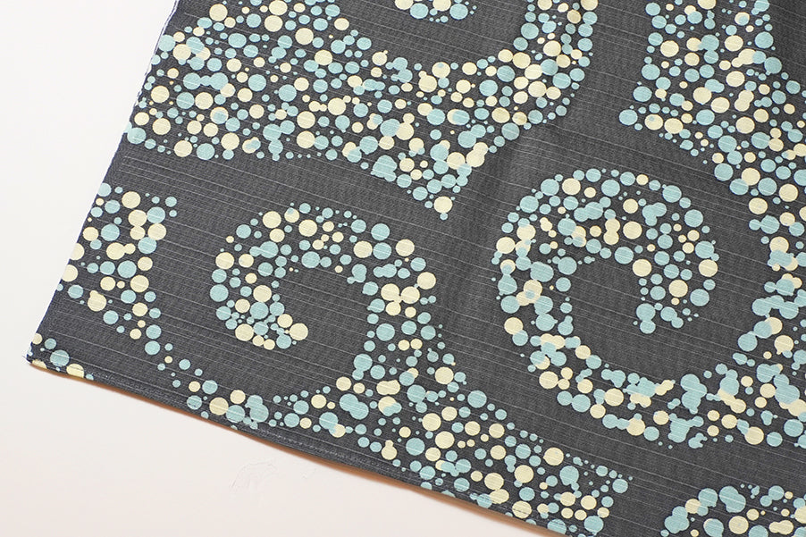 Furoshiki | Arabesque, Gris | 100% coton, 70 cm, fabriqué au Japon | Mashu KYOTO