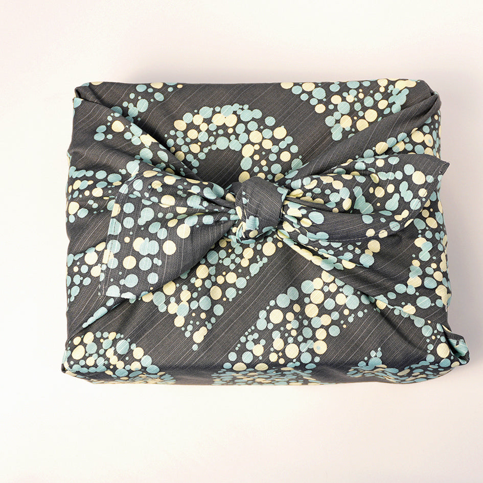 Furoshiki | Arabesque, Gris | 100% coton, 70 cm, fabriqué au Japon | Mashu KYOTO