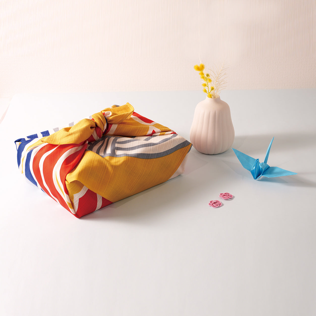Japanese Furoshiki Wrap – Wagara Marunoshi Yellow | Hand-Dyed in Kyoto | Sustainable Cotton Gift Wrap