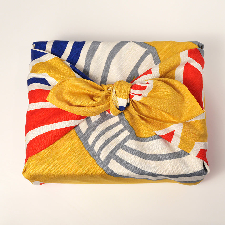 Japanese Furoshiki Wrap – Wagara Marunoshi Yellow | Hand-Dyed in Kyoto | Sustainable Cotton Gift Wrap