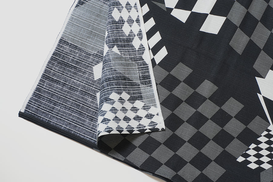 Furoshiki | Ichimatsu Noir | 100% coton, 90 cm, fabriqué au Japon | Mashu KYOTO
