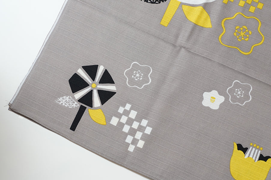 Japanese Furoshiki Wrap – Wagara Camellia yellow | Hand-Dyed in Kyoto | Sustainable Cotton Gift Wrap