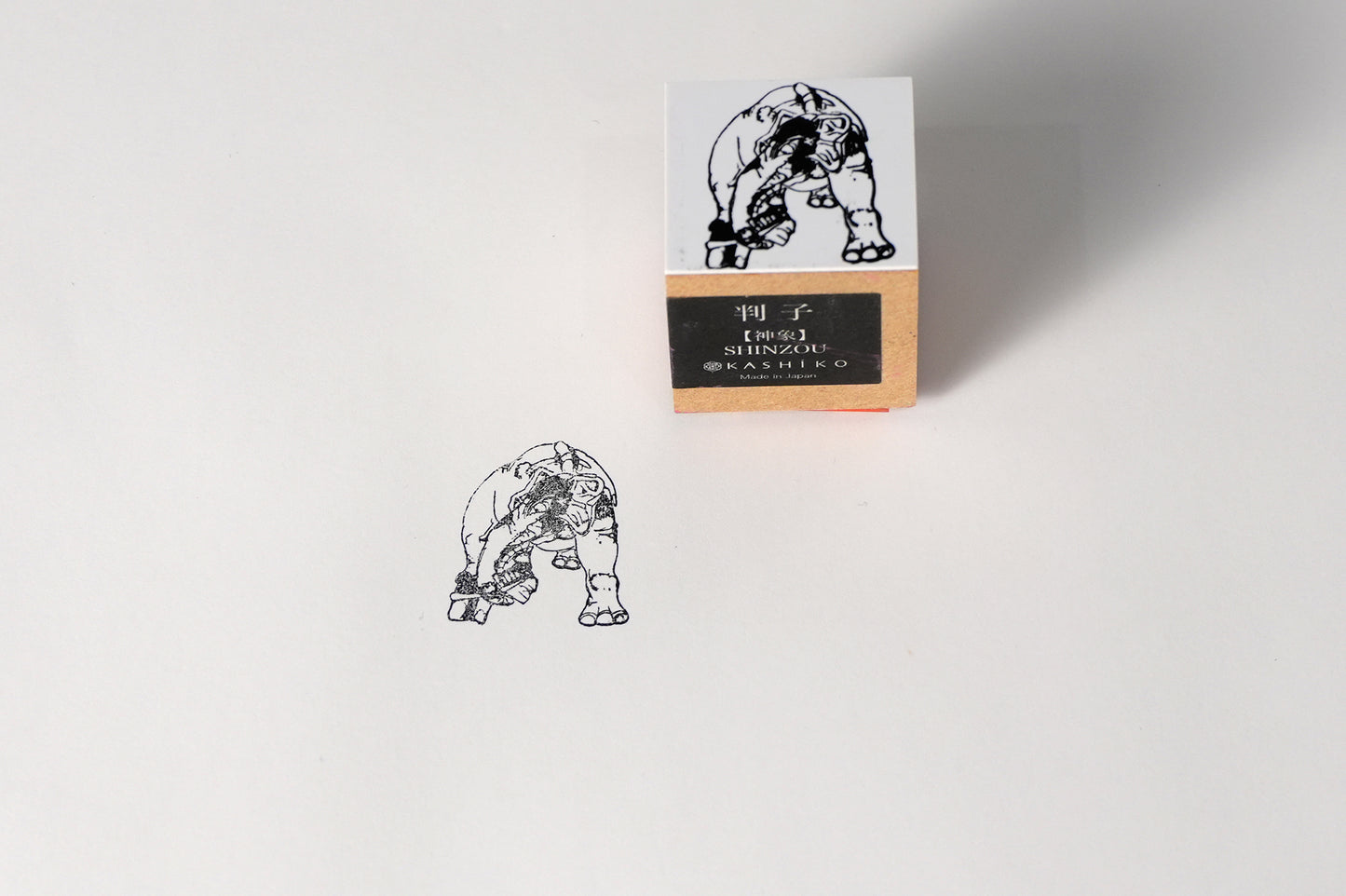 Stamp “Sacred Elephant”|Design by Kutani Ware Artist Yasushi Yamachika|Wooden Handle|Made in Japan