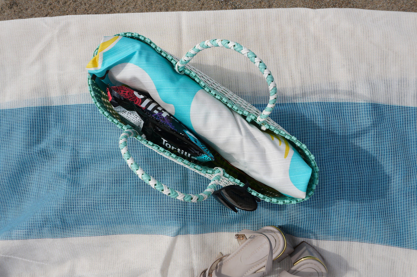 A Touch of Japan in Your Bag – “Lily of the Valley” Furoshiki