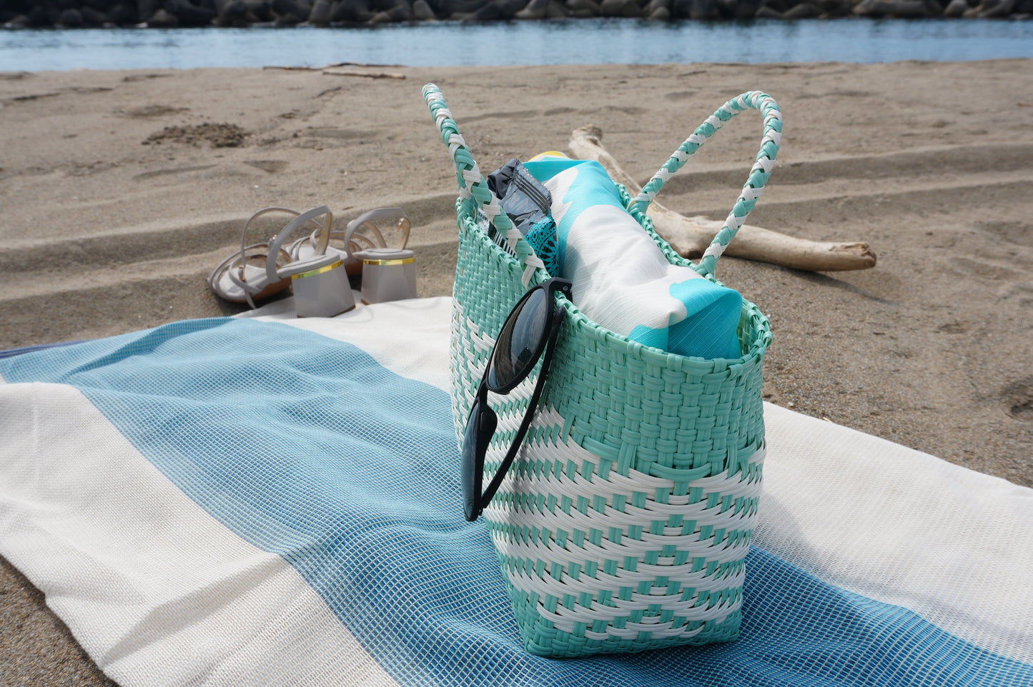 A Touch of Japan in Your Bag – “Lily of the Valley” Furoshiki