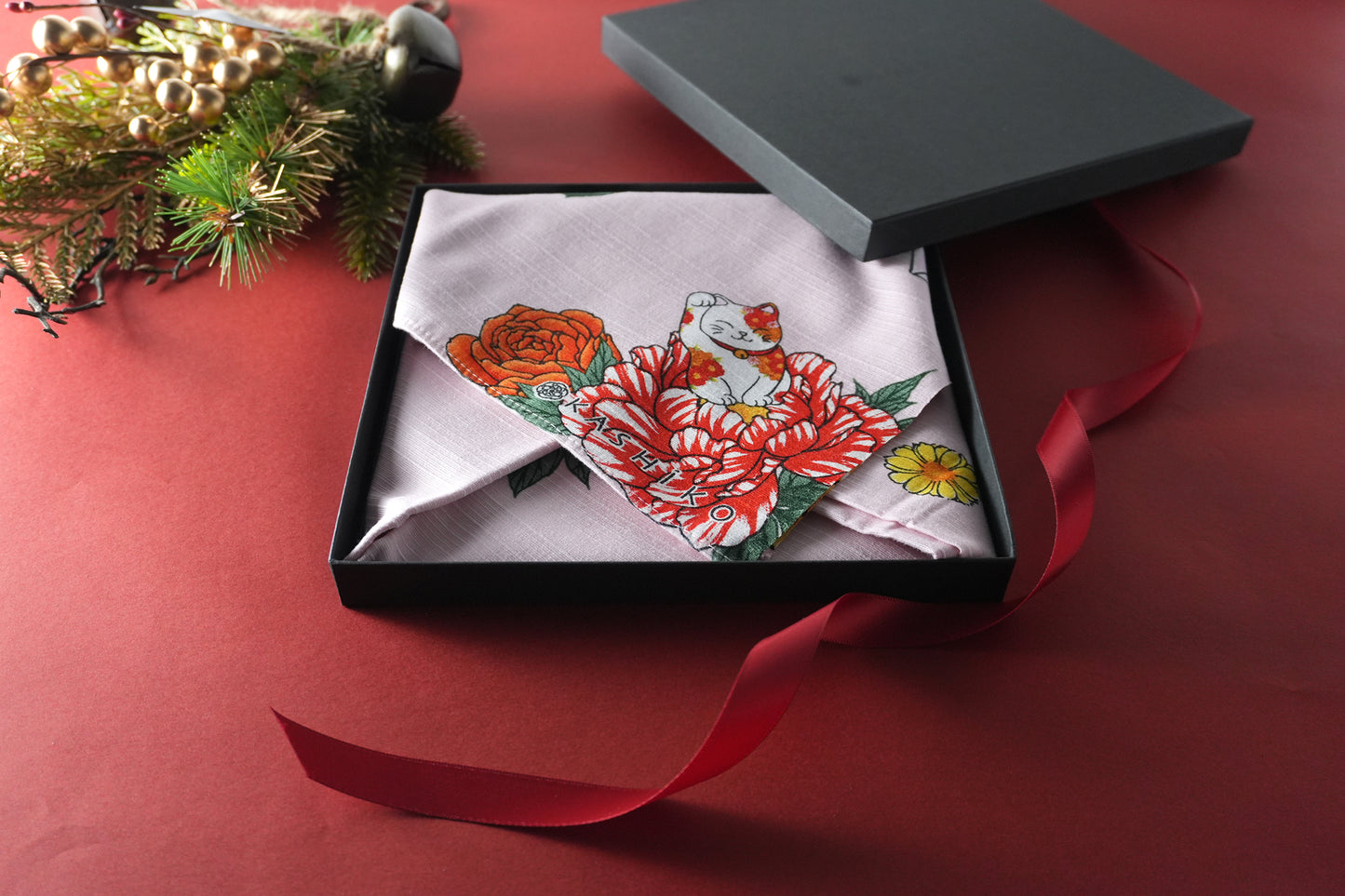 Furoshiki (Wrapping Cloth) | Hanatsume Maneki Neko (Beckoning Cat) | 100% Cotton, 70cm, Made in Japan | KASHIKO