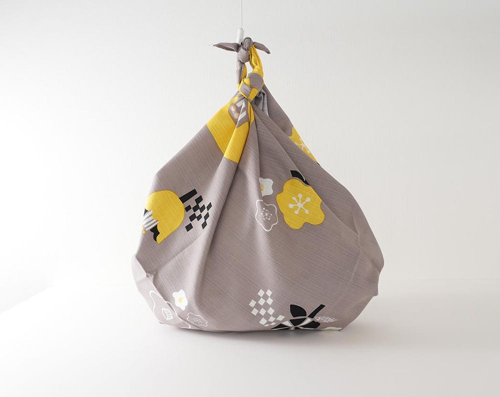 Japanese Furoshiki Wrap – Wagara Camellia yellow | Hand-Dyed in Kyoto | Sustainable Cotton Gift Wrap