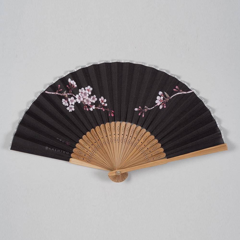 Sensu Set〈Sakura〉|Kutani Artist Design by Yukika Shibata – Cherry Blossom Fan, Chirimen Pouch, and Gift Box