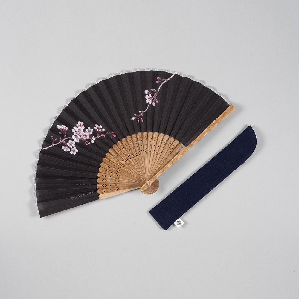Sensu Set〈Sakura〉|Kutani Artist Design by Yukika Shibata – Cherry Blossom Fan, Chirimen Pouch, and Gift Box