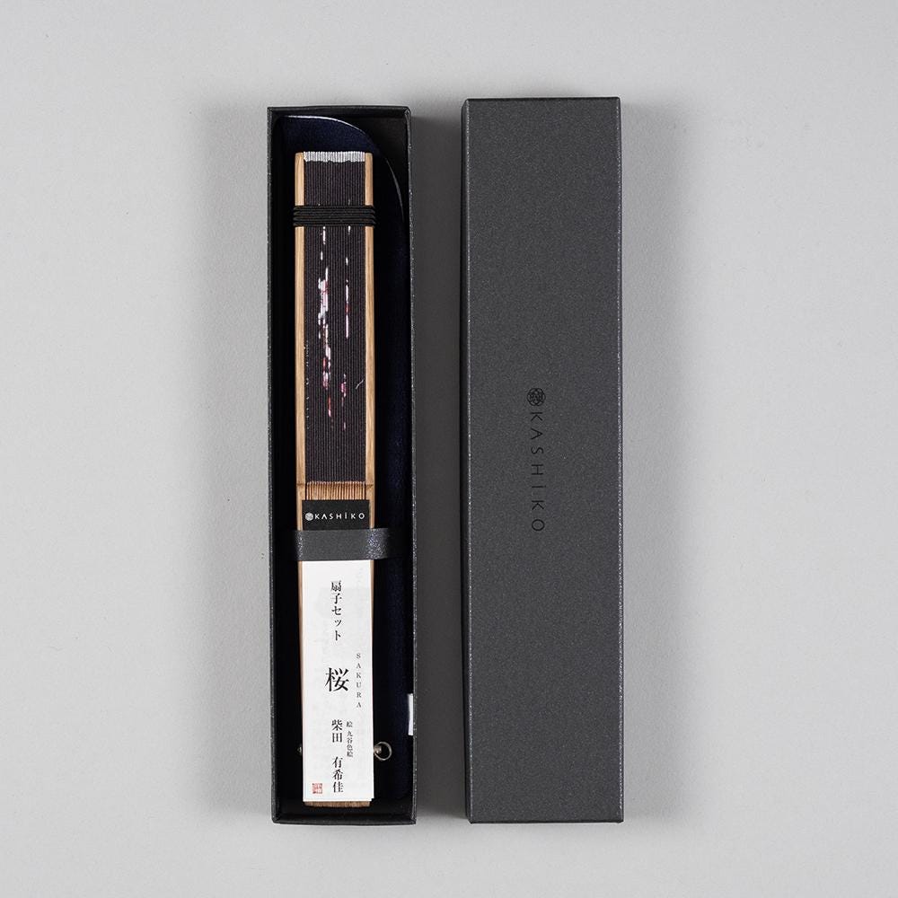Sensu Set〈Sakura〉|Kutani Artist Design by Yukika Shibata – Cherry Blossom Fan, Chirimen Pouch, and Gift Box
