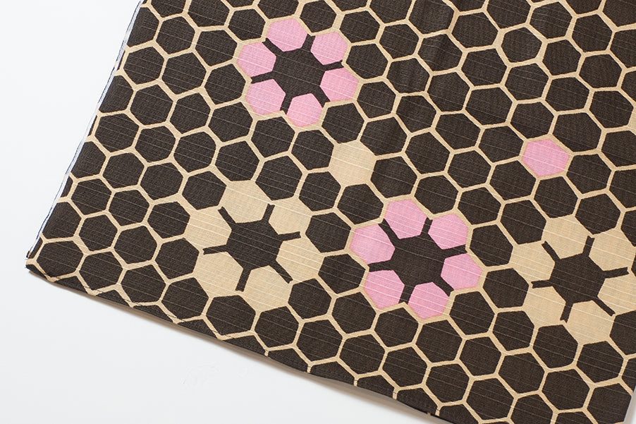 Furoshiki (tissu d'emballage) | Hexagonal, marron | 100% coton, 70 cm, fabriqué au Japon | Mashu KYOTO
