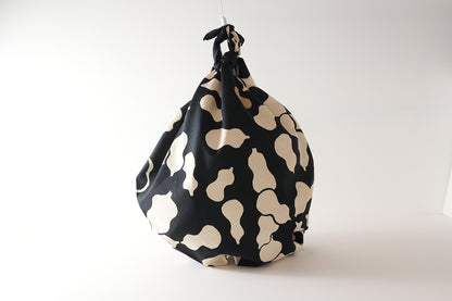 Japanese Furoshiki Wrap – Wagara Gourd Black | Hand-Dyed in Kyoto | Sustainable Cotton Gift Wrap 