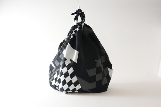 Furoshiki | Ichimatsu Noir | 100% coton, 90 cm, fabriqué au Japon | Mashu KYOTO