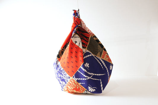 Furoshiki (tissu d'emballage de style japonais) | Petit motif à carreaux, vermillon et bleu | 100% coton, 90 cm, fabriqué au Japon | Mashu KYOTO