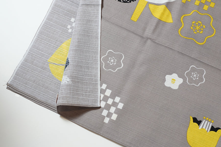 Japanese Furoshiki Wrap – Wagara Camellia yellow | Hand-Dyed in Kyoto | Sustainable Cotton Gift Wrap 