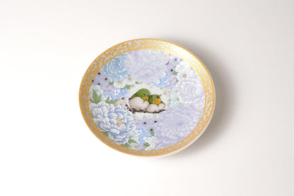 Kutani Art Small Plate, Flowers in Light Pink, with White Eyes, supervised by Satomi Kawata