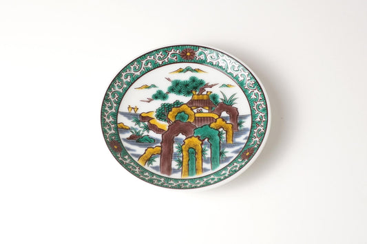 Kutani Art Small Plate: Yoshidaya Landscape, supervised by Takayuki Nukagawa
