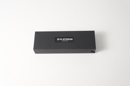 Lacquer-ware ballpoint pen (black/red) and mechanical pencil Red FujiMade in Japan, platinum