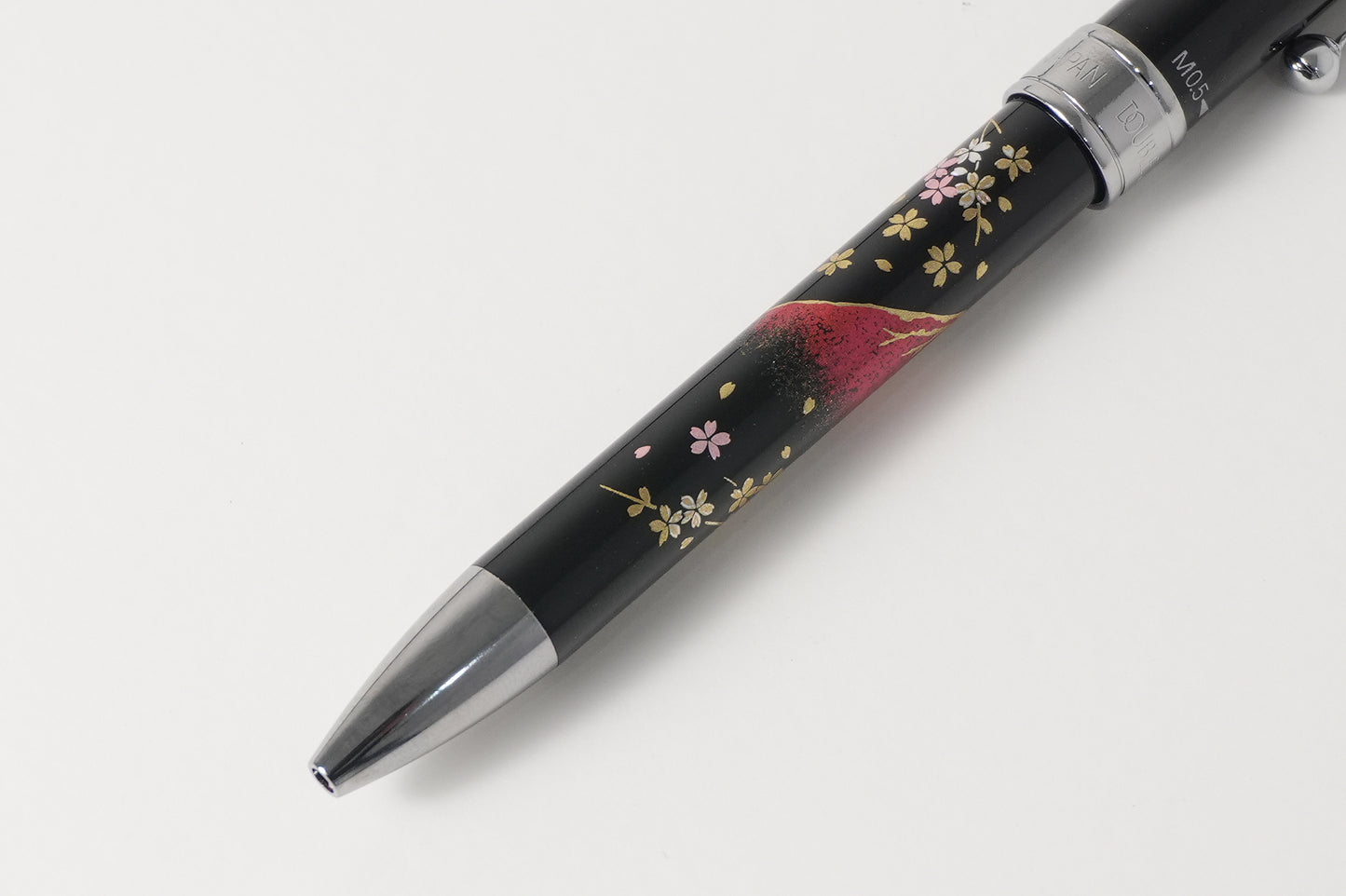 Lacquer-ware ballpoint pen (black/red) and mechanical pencil Red FujiMade in Japan, platinum