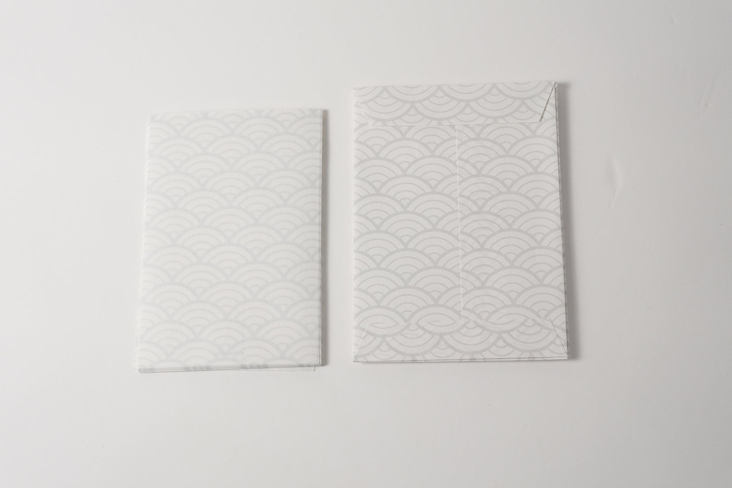 Thank you card and envelope/wave