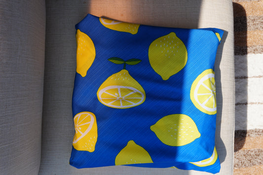 バックにそっと1枚。日本の美を持ち歩く【レモン】