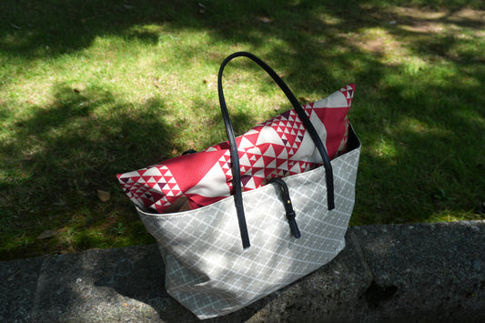 A Touch of Japan in Your Bag – “Uroko Red” Furoshiki