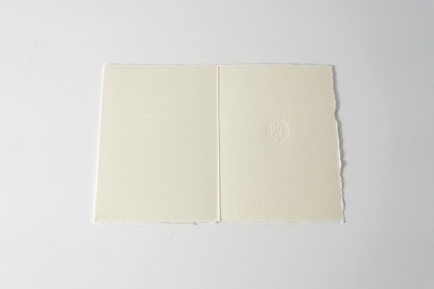 グリーティングカード　吉祥花伝KYOTO 見立て葵千鳥 灰