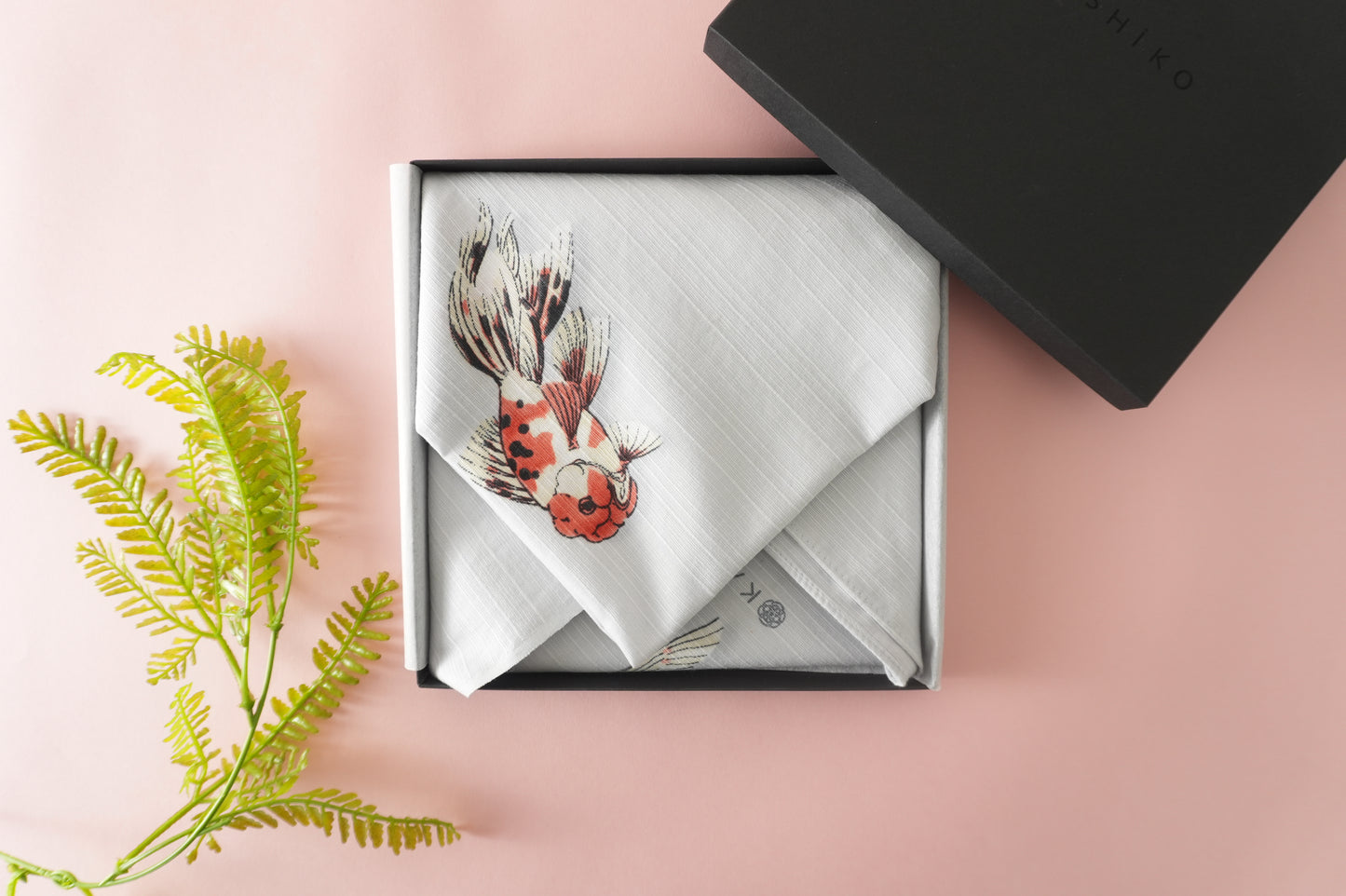 Furoshiki (Wrapping Cloth) | Flower and Bird Design, Red | 100% Cotton, 70cm, Made in Japan | Mashu KYOTO