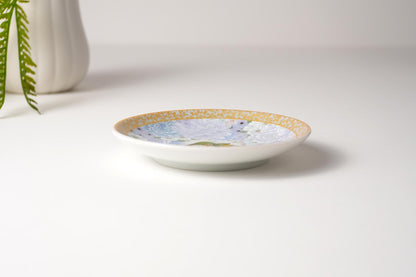 Kutani Art Small Plate, Flowers in Light Pink, with White Eyes, supervised by Satomi Kawata